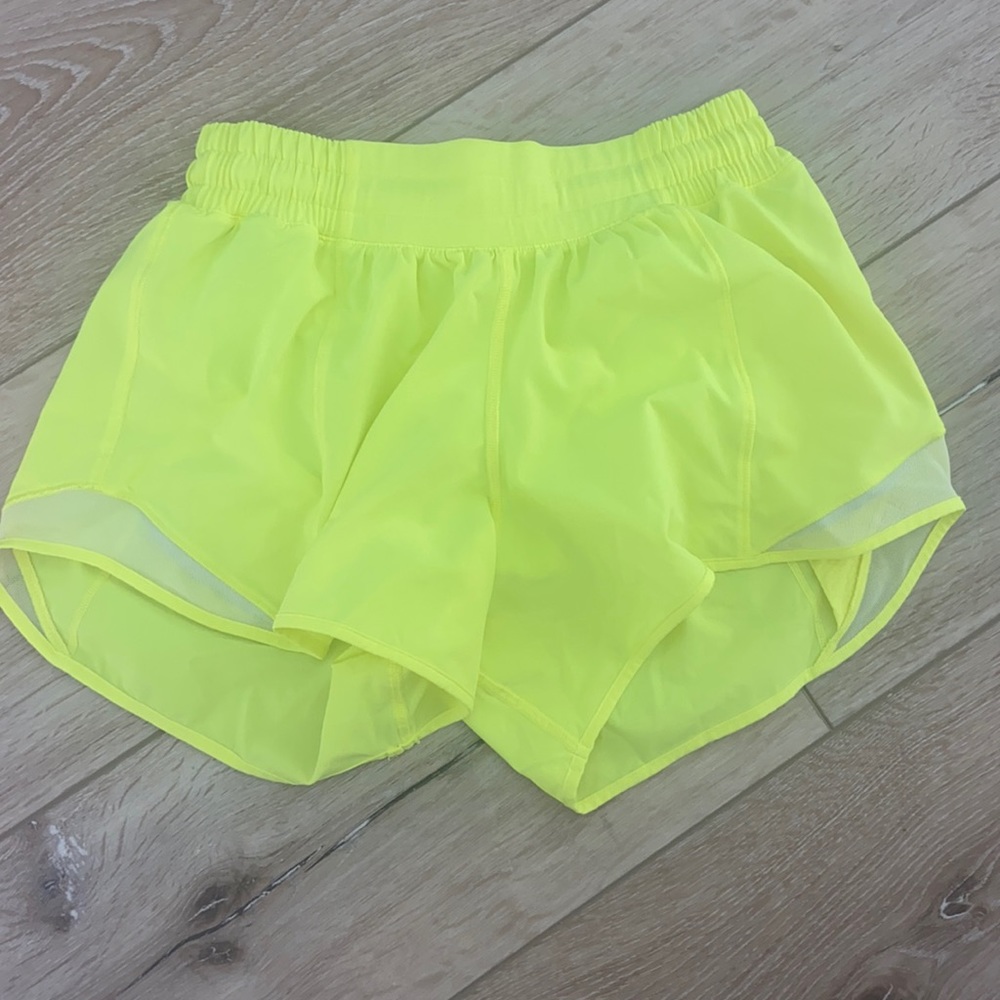 lululemon hotty hots